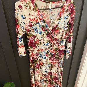 Pinkblush Floral Maternity dress size L